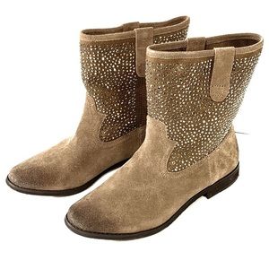 Naughty Monkey distressed brown suede boots w/ shiny studded detail Sz 8